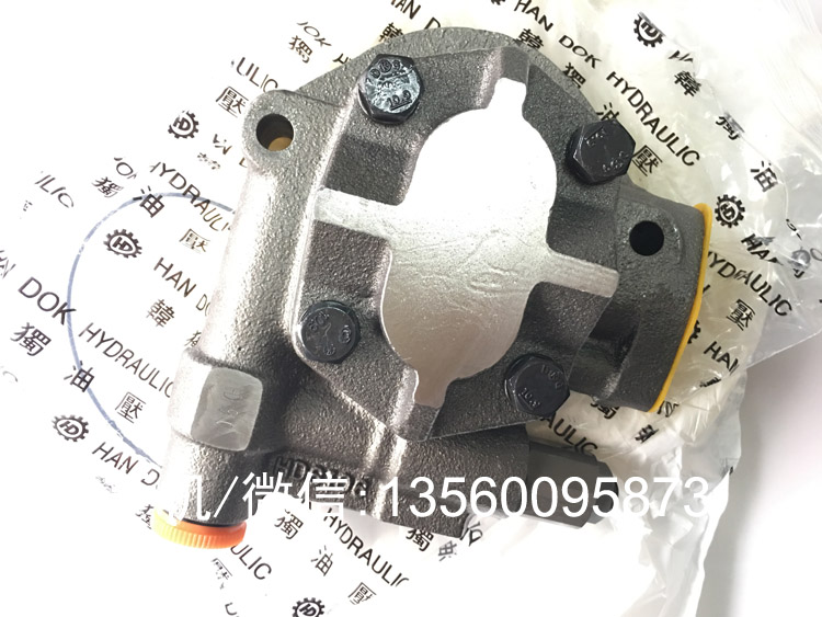 PC200-5 进口齿轮泵